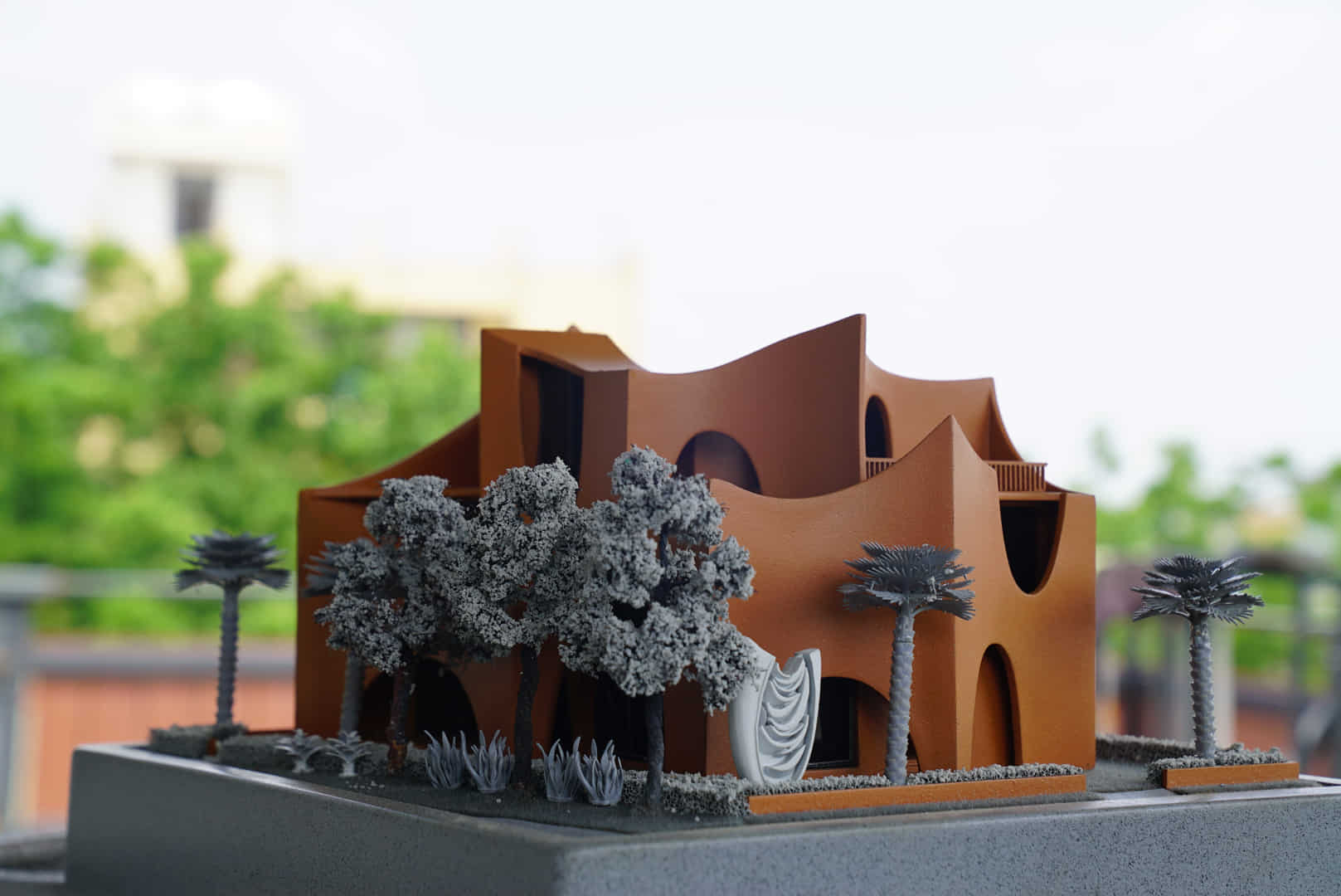 Mirai House: A Study in Curved Form